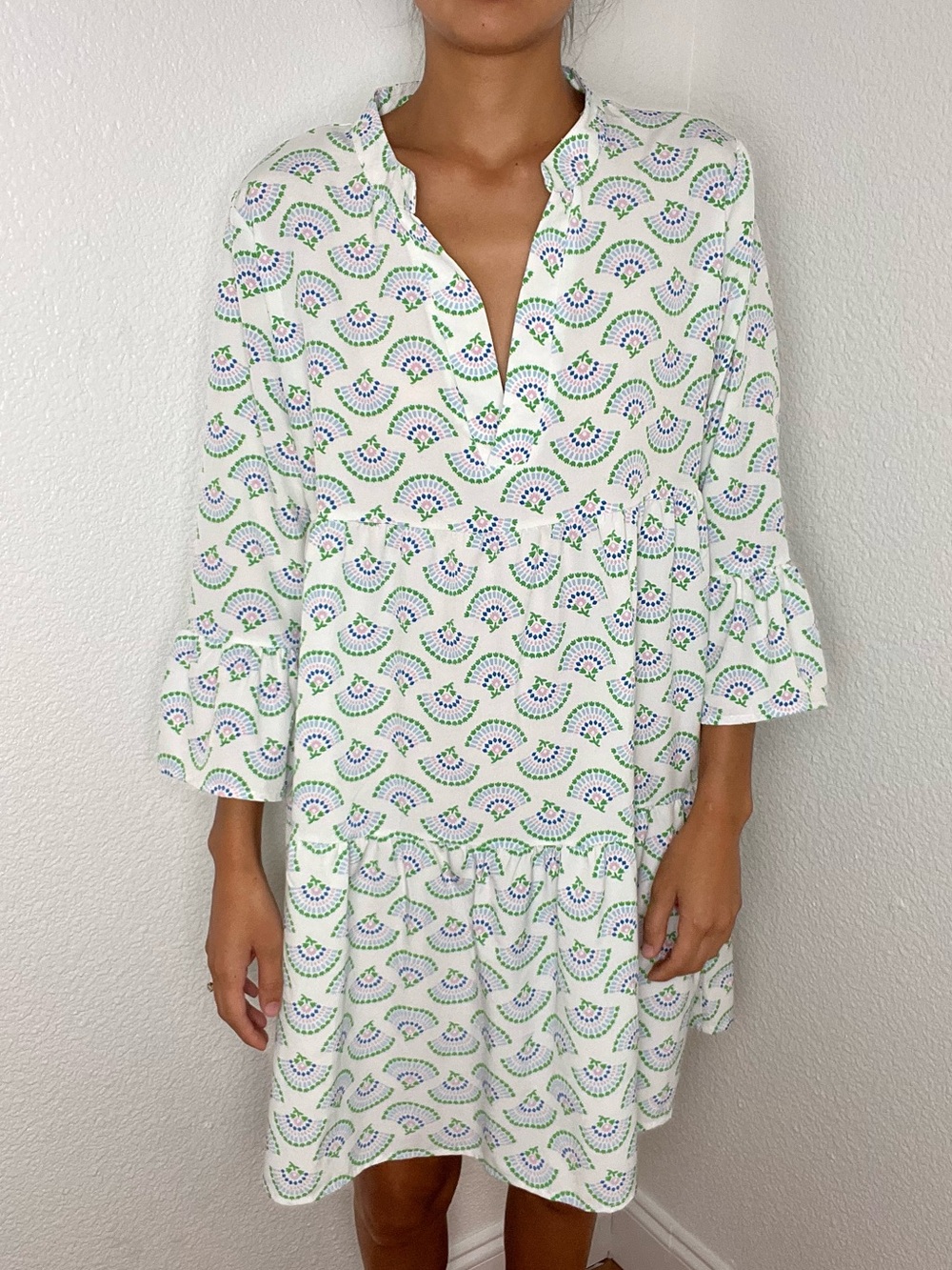 Michelle McDowell White and Green Patterned Size Small Dress